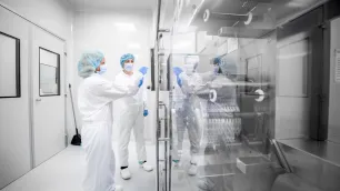 The Role of Airflow and Cleanroom Design in Contamination Control 